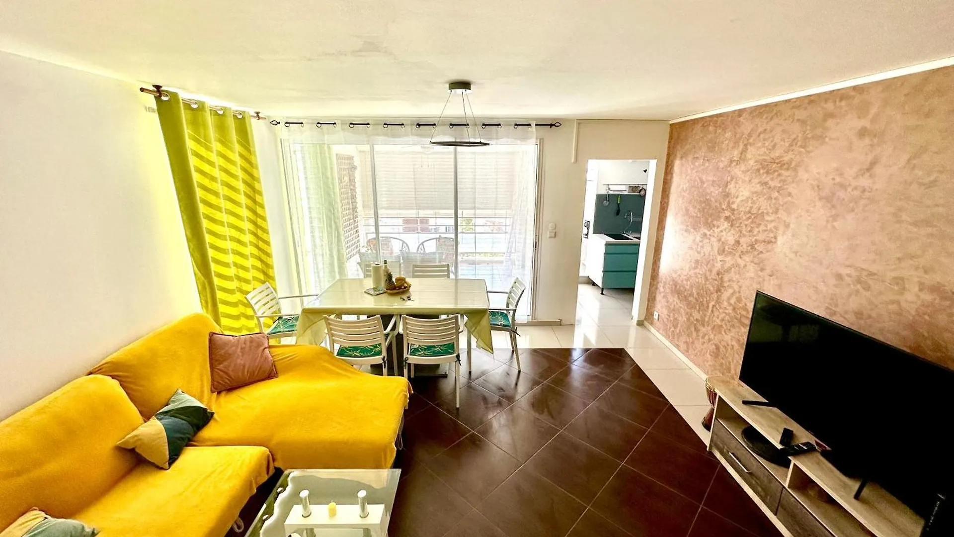 Apartment T3 Agreable Au Gosier A Proximite De La Plage Le Gosier